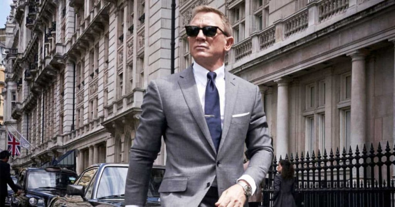   Daniel Craig ca James Bond