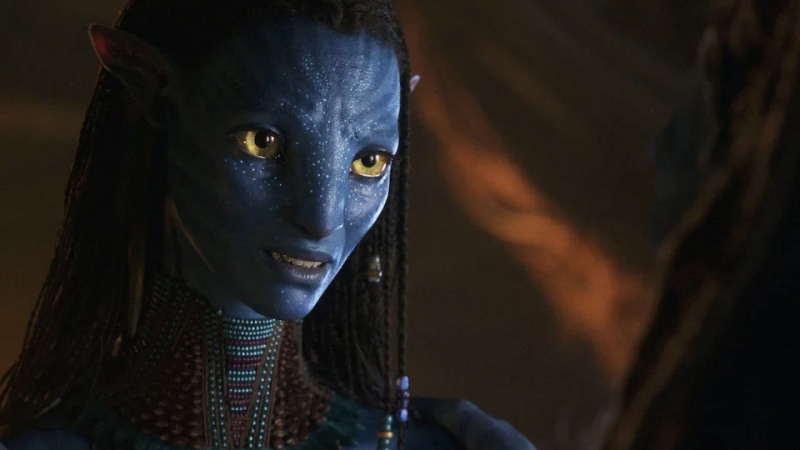 Zoë Saldaña felfedte, hogy James Cameron 250 millió dolláros Avatar 3: 'Állítólag egy év múlva fog megjelenni'