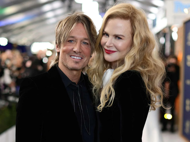 'Daar geef ik geen antwoord op': Nicole Kidman schaamde zich voor de man die een pikant nummer schreef over hun seksleven dat de freaky kant van DC Star onthulde