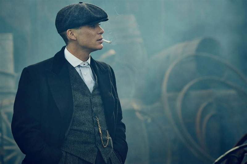   Cillian Murphy como Tommy Shelby em Peaky Blinders