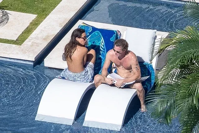   Brad Pitt y De Ramos escapan a México, son fotografiados'topless' në pishinë (FOTO) - Art&Argëtim