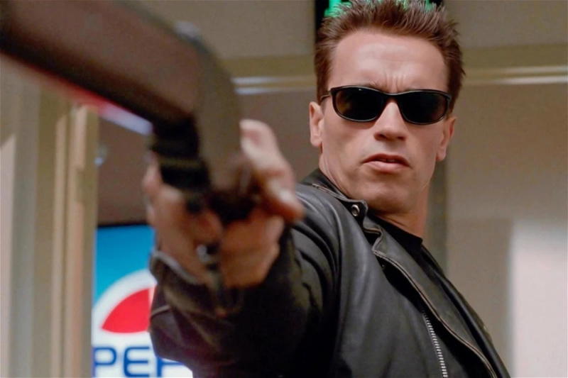   Arnold Schwarzenegger a Terminátor szerepében