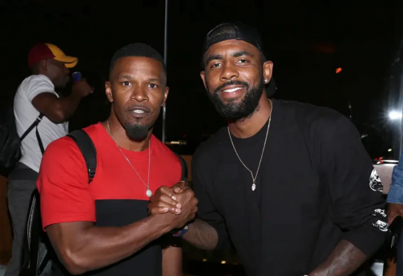   Jamie Foxx holdt engang Kyrie Irving's birthday party at his crib