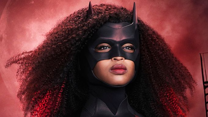 ブラックライトニングシーズン1は、スーパーヒーローとしてのジェファーソンピアスのストーリーを示しました-IMDb7.3平均。