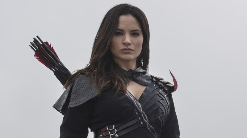 Katrina Law vender tilbake til CWs 'Arrow'