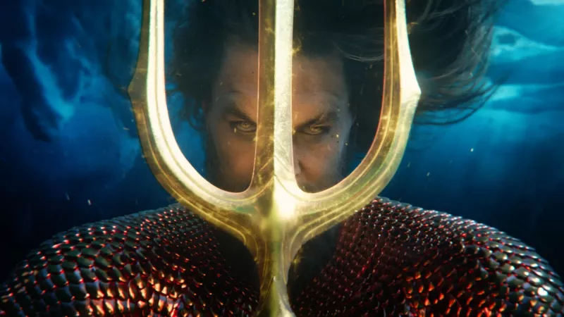 Aquaman 2-Trailer deutet an, dass Jason Momoas Aquaman im Kampf gegen Black Manta möglicherweise einem großen Verrat ausgesetzt sein könnte