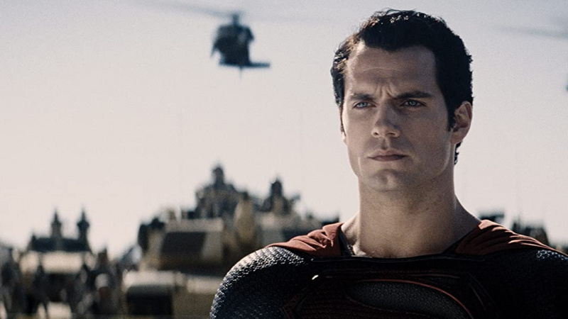 David Zaslav, CEO von WB, möchte Berichten zufolge, dass Henry Cavill in mehreren Projekten Superman spielt, nach „Man of Steel 2“, „Fuels Justice League 2“ und „#RestoreTheSnyderverse Rumors“.