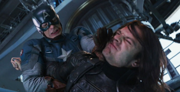   קפטן אמריקה חייל החורף 2014 נגד בוקי בארנס סקירת סיום כריס אוונס סבסטיאן סטן