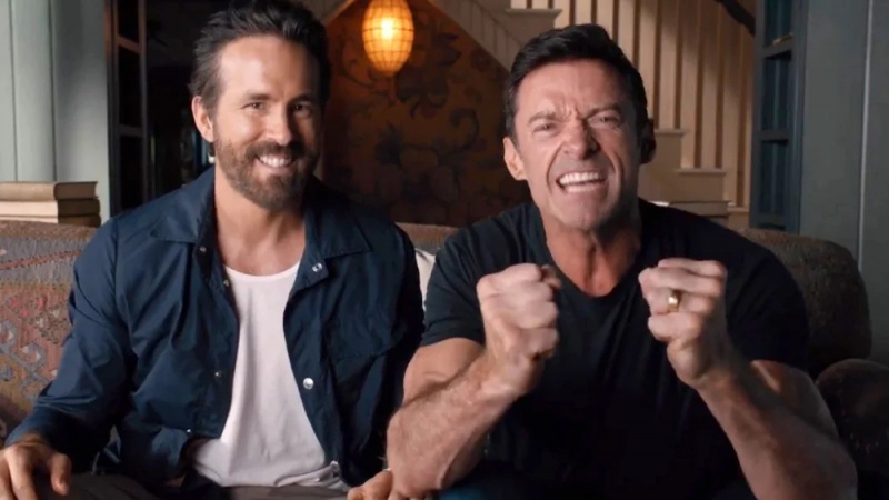   Ryan Reynolds și Hugh Jackman anunță hilar revenirea lui Wolverine