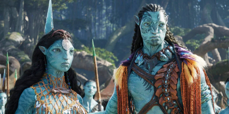 James Cameron의 Avatar: The Way of Water Beats Tom Cruise의 Top Gun: Maverick, 2022년 국제적으로 가장 높은 수익을 올린 영화가 됨