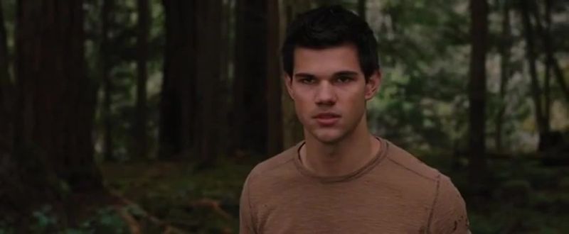LANKA | Alusta asti Nessie halusi minut sinne. | The Twilight Saga Breaking Dawn - Osa 2 (2012) | Videoleikkeet lainausten mukaan | 2ca6bcb8 |紗