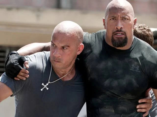   Vin Diesel i Dwayne Johnson w serii Szybcy i wściekli