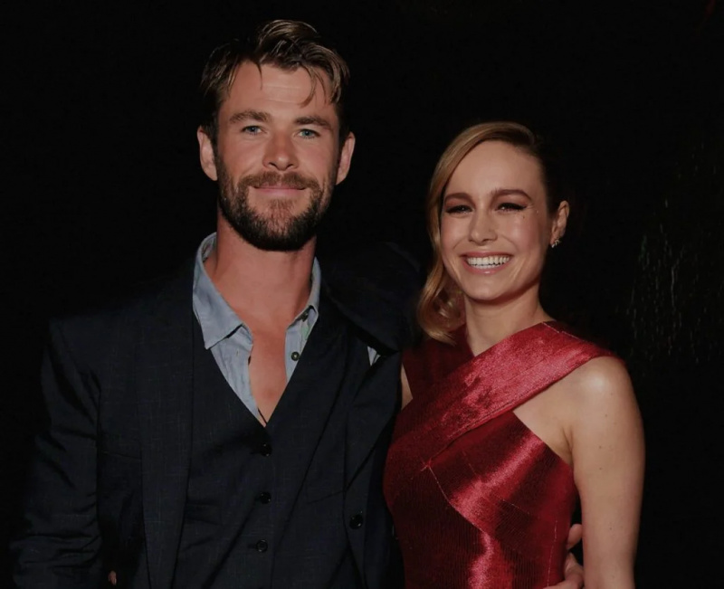 „Nemanau, kad esame tokie artimi“: Brie Larsono atsakymas paliko Chrisą Hemsworthą be žado, kai jis pavadino kapitoną „Marvel“ žvaigždę savo geriausiu draugu