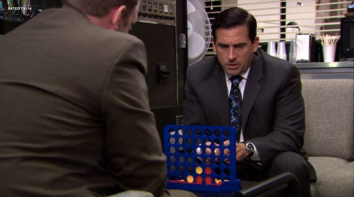 Enquanto joga Connect 4, Toby está preparando Michael para ganhar o jogo e fazê-lo se sentir bem consigo mesmo