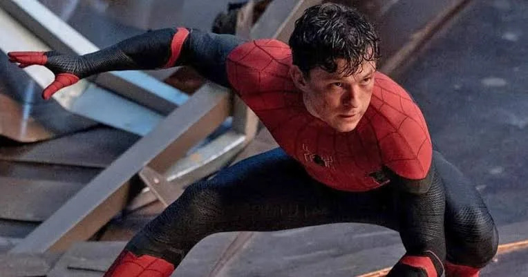 Отменен сценарий за Spider-Man: Homecoming го показа как почиства бъркотията на Отмъстителите, след като те се прецакаха