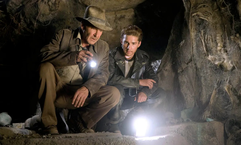   Nadaljevanja filma Indiana Jones in kraljestvo kristalne lobanje (2008).