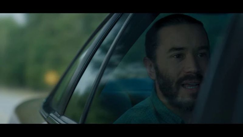 TV Moments, петминутен монолог на Бен към таксиметровия шофьор в Озарк, който дава представа за характера на Бен и неговото психично заболяване.