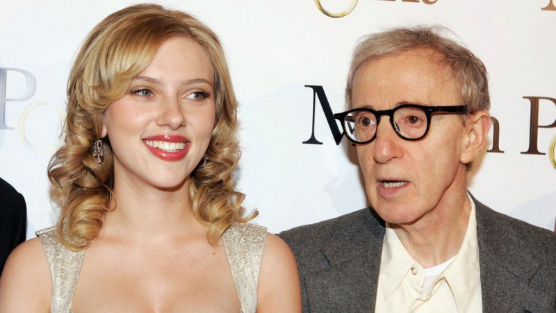 „Ľudia radi sedia doma so svojimi veľkými obrazovkami“: Woody Allen naznačuje odchod do dôchodku, tvrdí, že streamovanie zabilo kino