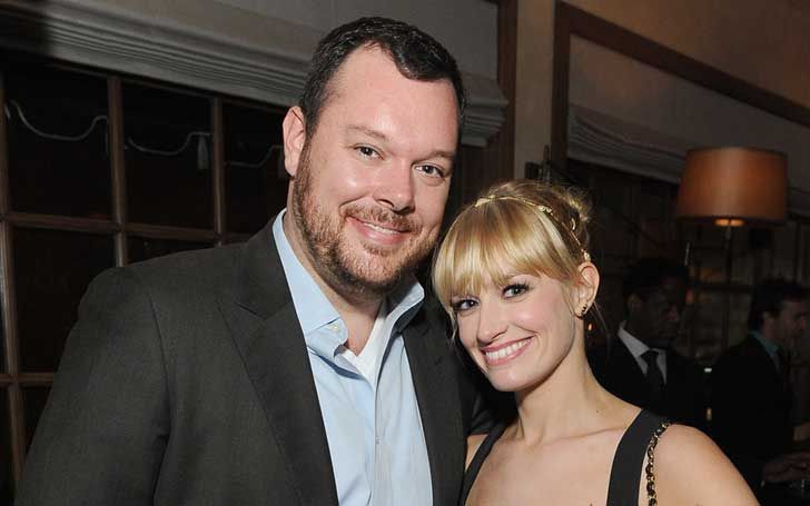 „2 Broke Girls“ Starlet Beth Behrs Tets Knot With Long-Time Boyfriend Michael Gladis