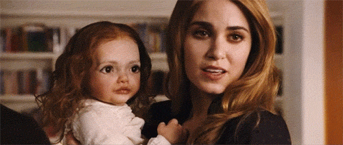 Renesmee Cullen GIFs - Get the best GIF on GIPHY