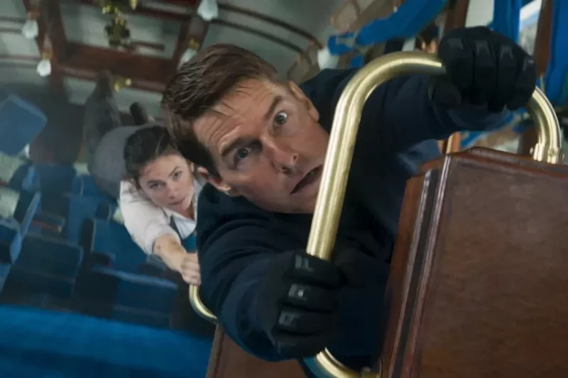 Tom Cruise opúšťa loď: Henry Cavill a 4 hviezdy Marvel, ktoré môžu byť ďalším Ethanom Huntom