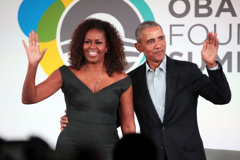 “Bu beni çok korkuttu”: Barack Obama, Denzel Washington'un Başrolünü Oynadığı Notlarla Julia Roberts'ın Yeni Netflix Film Yönetmenine Yardımcı Oldu