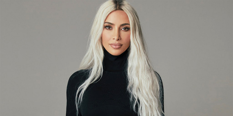   Kim Kardashian 2