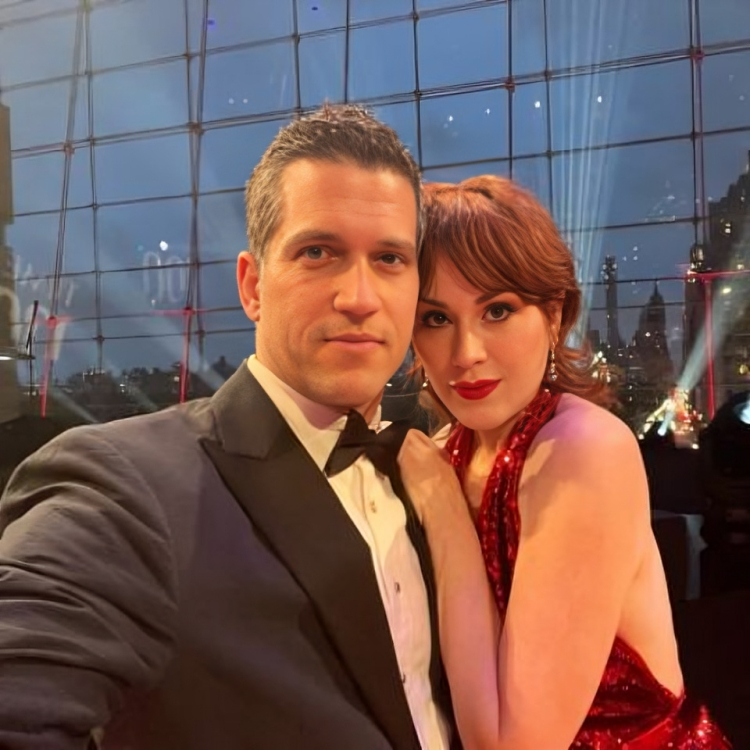   Panio Gianopoulos med sin fru Molly Ringwald.