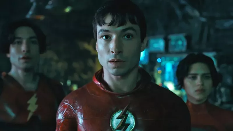 Ezra Miller bejelentett kilépése lehetővé teszi, hogy egy rajongó kedvenc színésze átvehesse a Flash szerepét