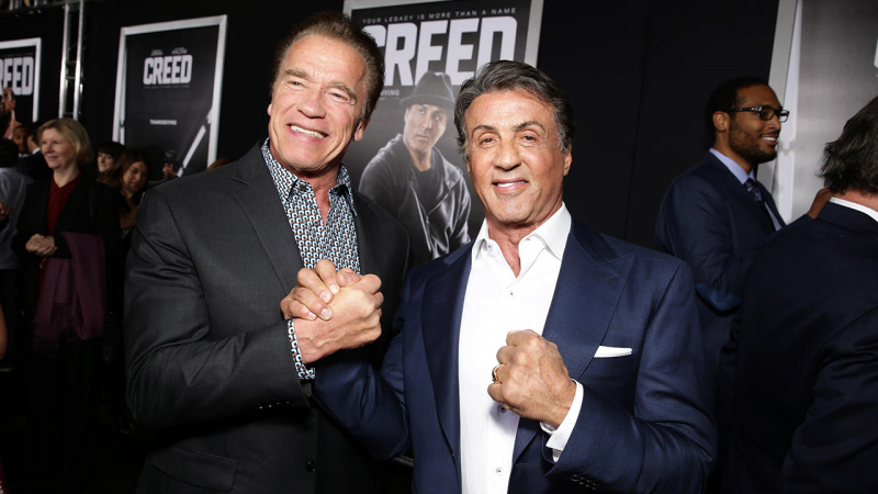 „Ihre Feindseligkeit ließ endlich nach“: Ein Burger-Laden brachte Sylvester Stallone dazu, die berüchtigte Rivalität zwischen Arnold Schwarzenegger und Arnold Schwarzenegger aufzugeben