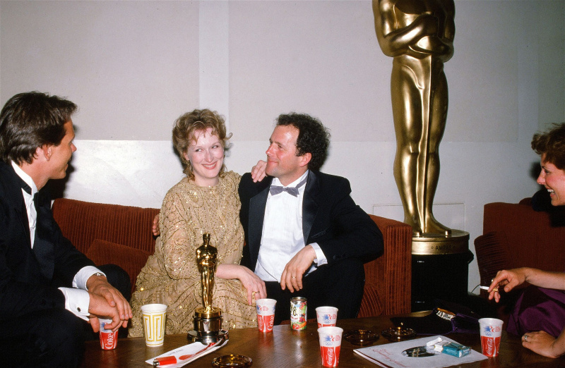   Meryl Streep a jej manžel Don Gummer v zákulisí počas 55. ročníka udeľovania cien Akadémie