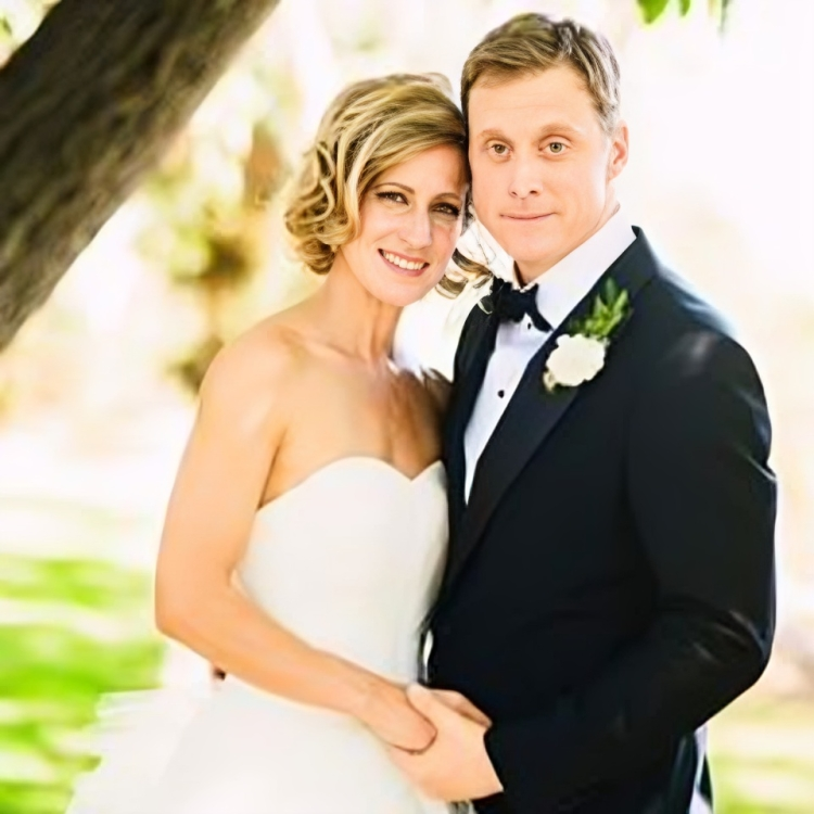   Shannon Deane Tudyk's brother, Alan with his spouse.