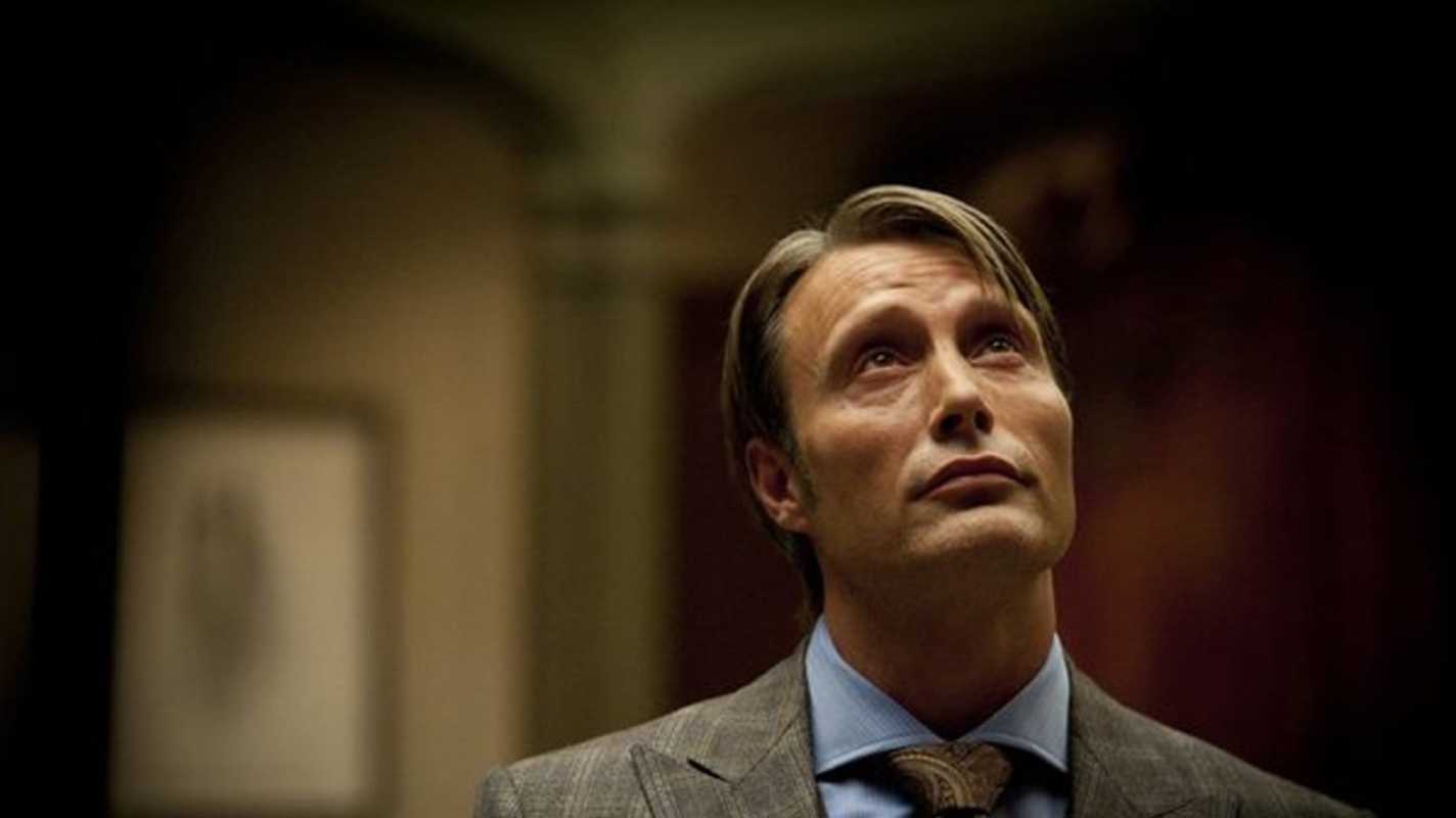 Hannibal sezon 4: Co się stało z kontynuacją inspirowaną Christopherem Nolanem Bryana Fullera, do której Mads Mikkelsen nie może się doczekać powrotu?